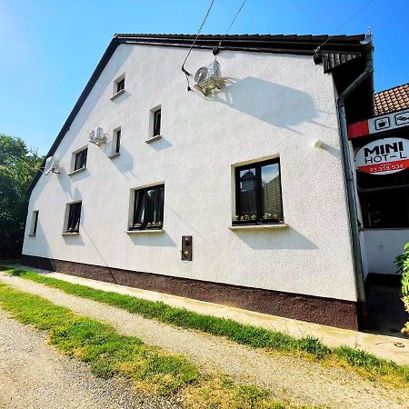 Hot-L Mini Hotel Nagykanizsa Exterior photo
