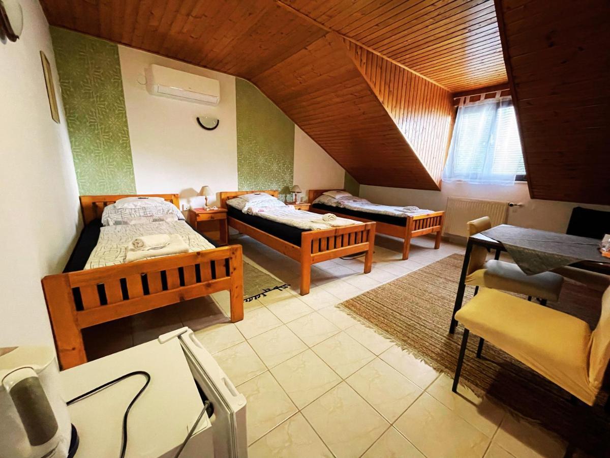 Hot-L Mini Hotel Nagykanizsa Exterior photo