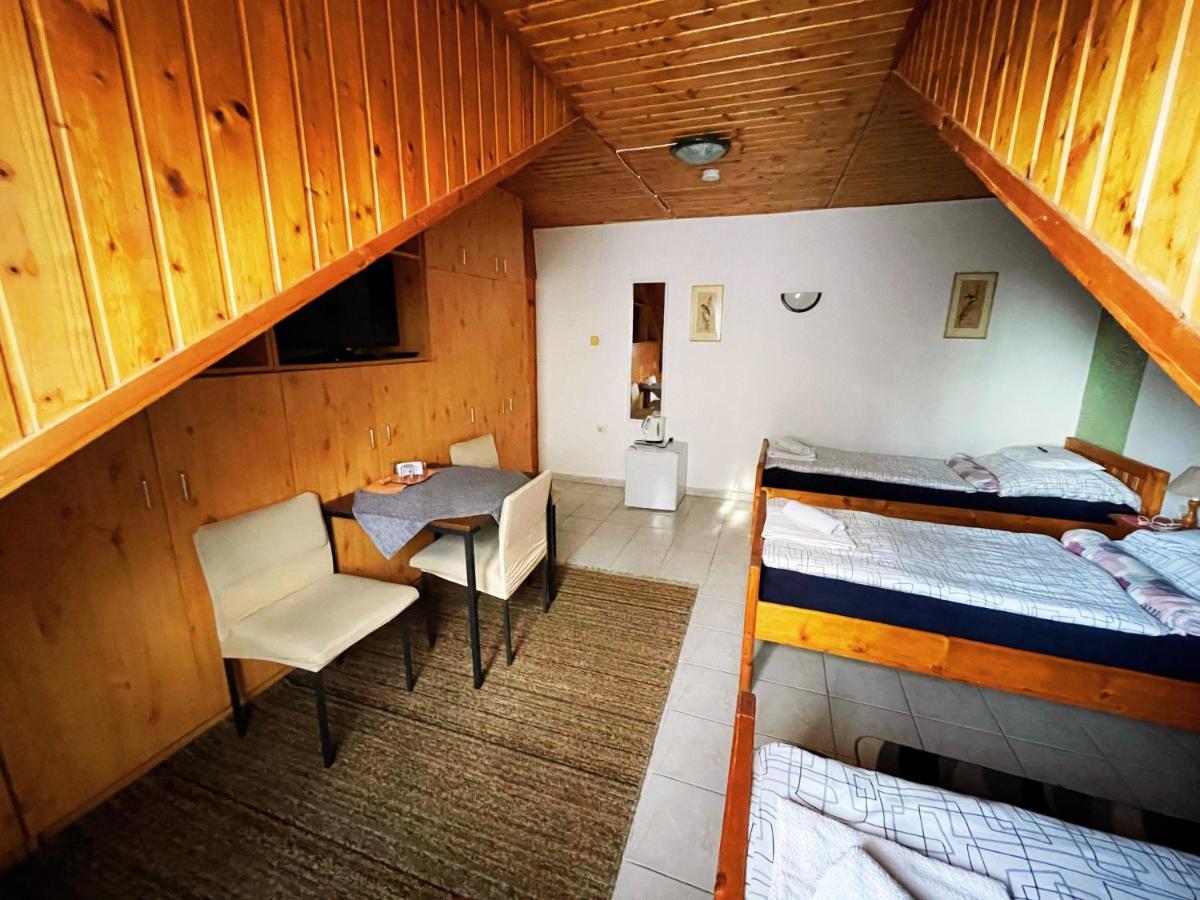 Hot-L Mini Hotel Nagykanizsa Exterior photo